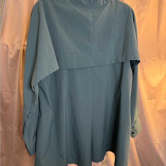 Athleta Advantage Poplin Jacket Raincoat Windbreaker 
Size XS - Picture 16 of 16